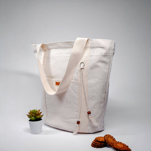 Quilted Tote Bag With Zipper - BlueWillow